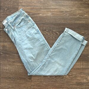 **DONATED** 
Blue Boyfriend Jeans with Vintage-Inspired Look